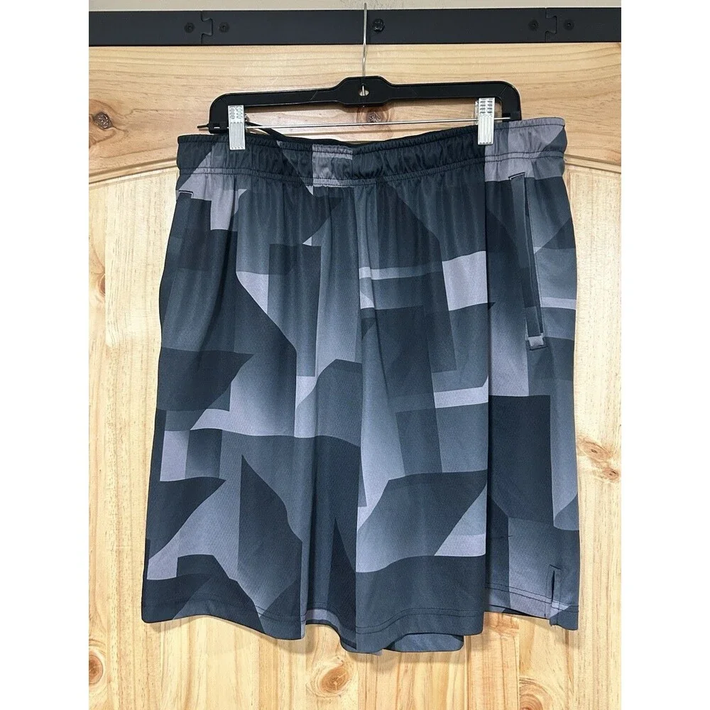 Nike Men’s Dri Fit Shorts Athletic Training Black Grey Geometric Print Size 2XL